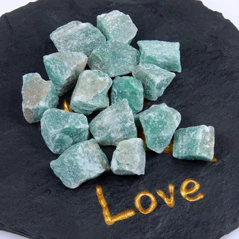 7 Kosov Naravnih Neobdelanih Kamnov Mineralnih Kamnin Metafizične Reiki Healing Kristali Nepravilnih Oblik