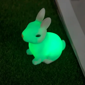 Živali Risanka Dekorativne Svetilke Zajec LED Night Light Color Spreminjanje Čudovit za Otrok Otroka Otroci Darilo Doma Stranka