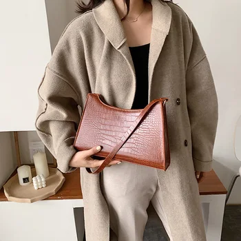 Francoski nišo vrečko ženska torba 2020 novo korejska različica divjega retro Hong Kong modni stil torba