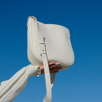 Čiste barve Priložnostne Vedro vreča 2020 New Visoke kakovosti PU Usnja Ženske Oblikovalec Torbici Visoka zmogljivost Ramenski Messenger Bag