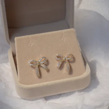 Korejski vroče prodajo modni nakit lepe 14K pravi gold uhani vdelan AAA cirkon elegantno vse-tekmo lok ženske stud uhani