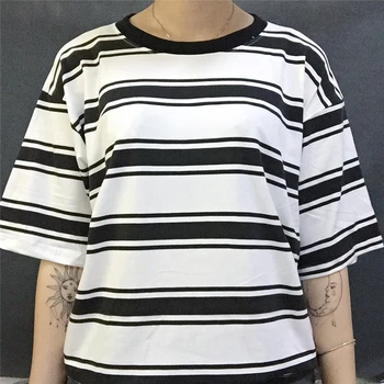 2020 College Harajuku Svoboden Striped majica s kratkimi rokavi Ženske Kratka sleeved Hit Barve Priložnostne Ženske T srajce S-XL Krog Vratu Ženska Vrhovi