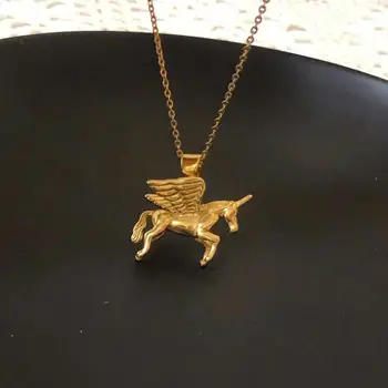 Moda osebnost pribor Samorog Evropskih ustvarjalnih preprostost Pegasus obesek clavicle verige titana jekla 18K zlato
