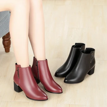 JXANG Novo 2020 Ročno izdelani čevlji za ženske leto novo visoko-kakovostno usnje, visoke pete škornji ženske retro debele pete zimski škornji