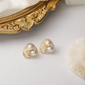 2020 Nov Prihod Klasičnih Geometrijske Simulirano-pearl Elegantno Pearl Cvet Stud Uhani Za Ženske Sladko Luksuzni Nakit