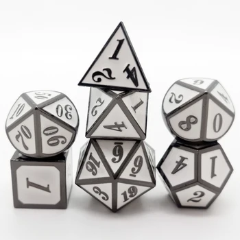 7Pcs/Set polyhedral kovinske kocke, ki so uporabljene v DND TRPG Igre število igre
