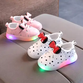 Otrok Žareče Superge Otrok Princesa Lok za Dekleta LED Čevlji Srčkan Baby Superge s Svetlobo Čevlji Svetlobna